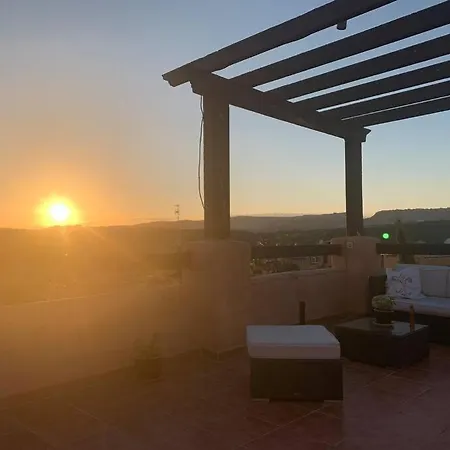 Apartment Schoenes Penthouse Mit Meerblick Pura Vida Bahia de Casares